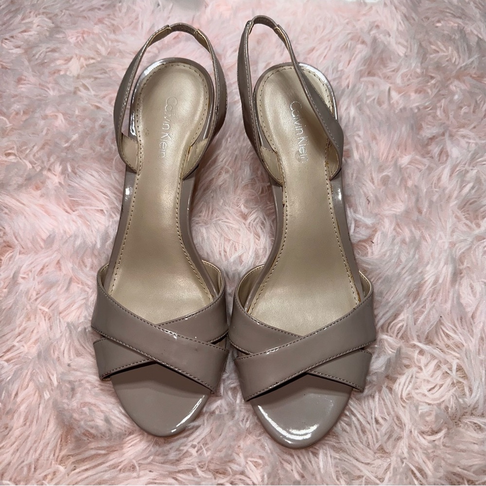 Calvin Klein Women's Taupe Lucettet Kitten Slingback Heels Size 7.5